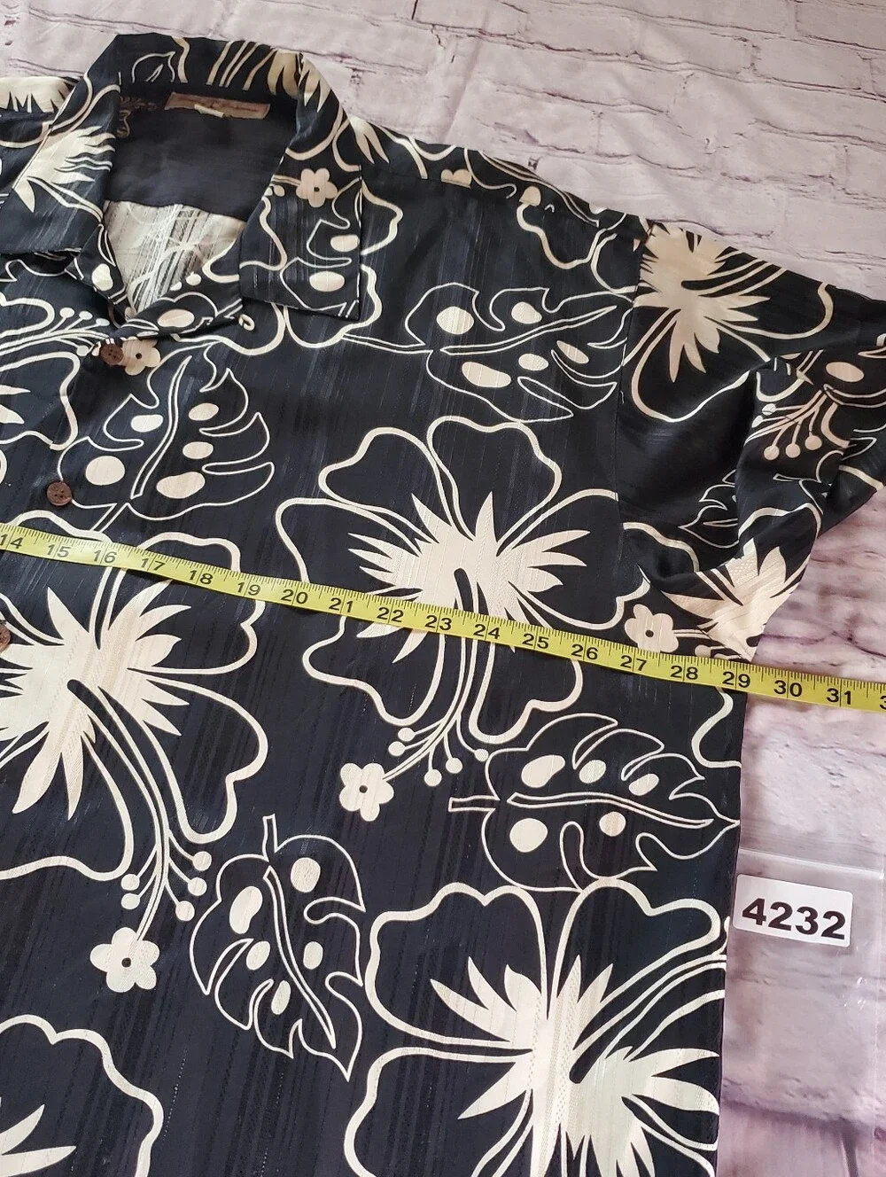 Tommy Bahama classic black